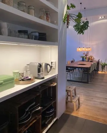 De Oude Bakkerij Fabriek, Industriele Prachtige Woning Apartment