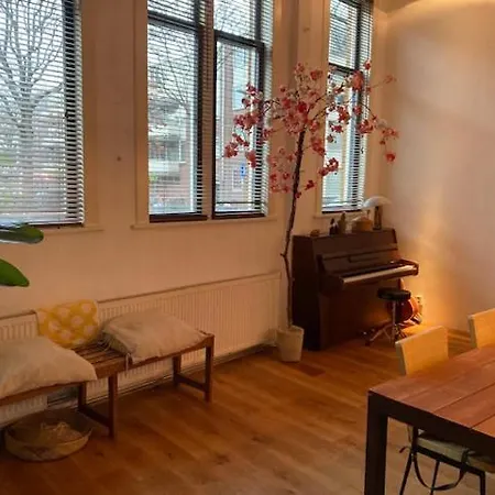 Appartement De Oude Bakkerij Fabriek, Industriele Prachtige Woning *